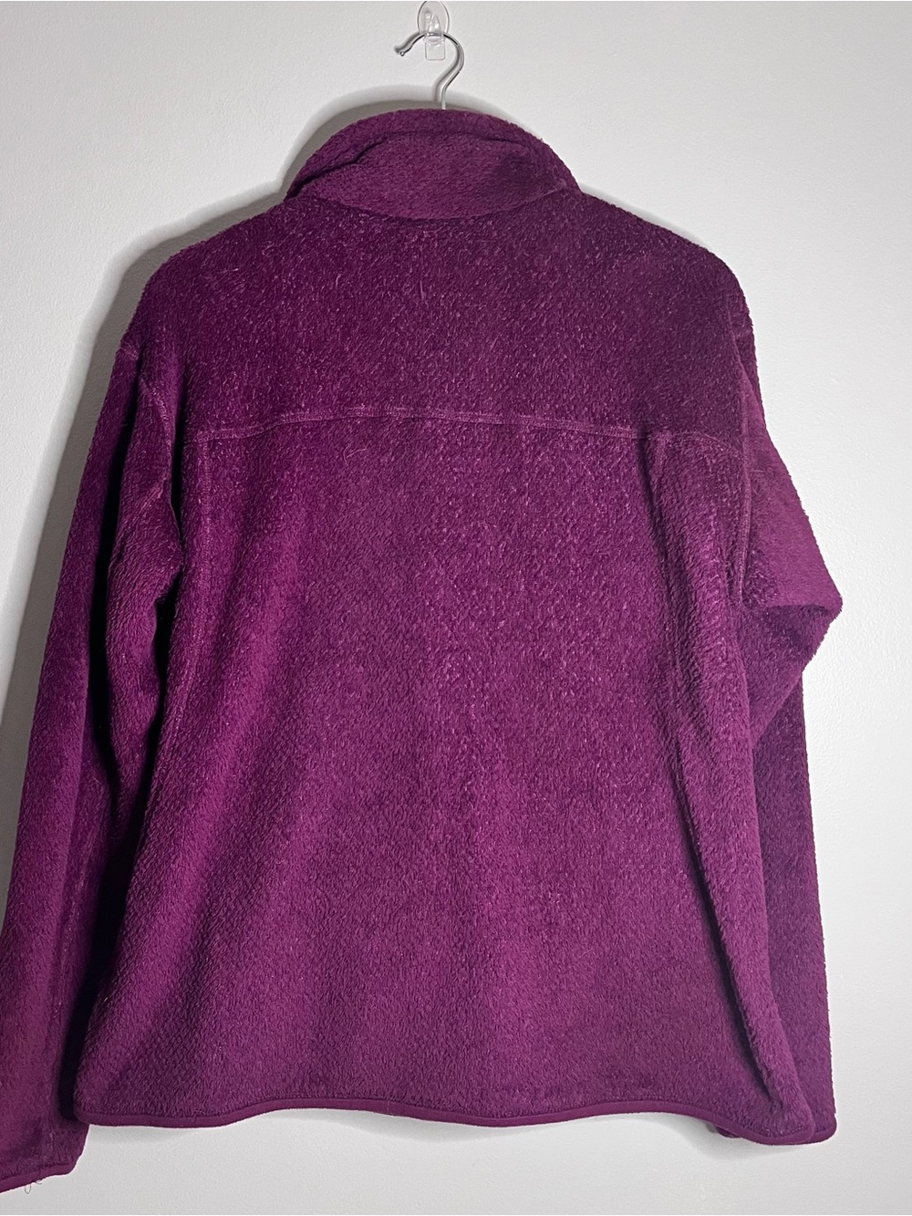 Patagonia® Worn Wear
Women's Re-Tool Snap-T® Pullover Sz XL - Picture 5 of 8